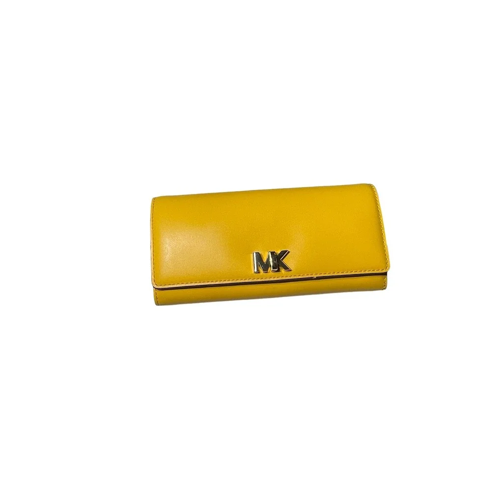 Michael Kors MK Yellow Leather Continental Wallet Gold Logo Flap - Picture 1 of 7